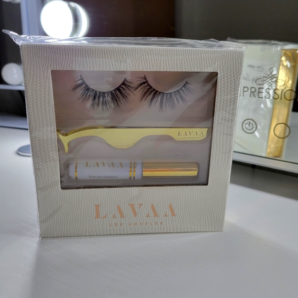 Eye lash set